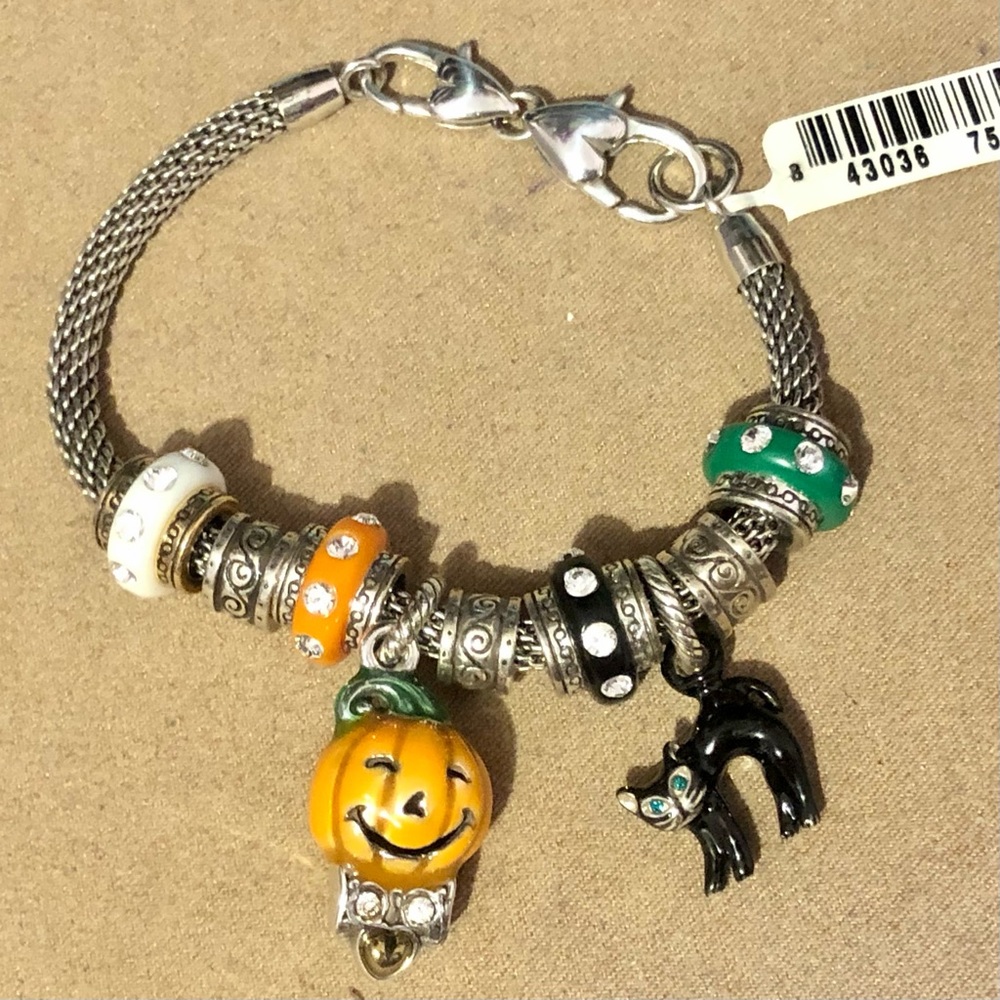 🎃Listing! 🆕 Brighton Scaredy Cat charm Black cat with green eyes for Halloween - Picture 5 of 8